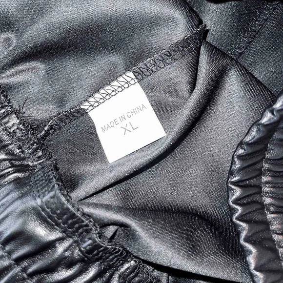 Leather(like) Shorts Black Men's Medium - Picture 10 of 10